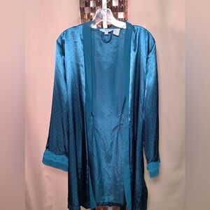 Jantzen Teal silk and lace robe. So soft so beautiful 😍